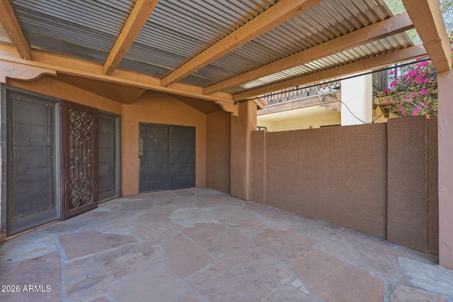 3538 E South Fork Drive, Phoenix, AZ 85044