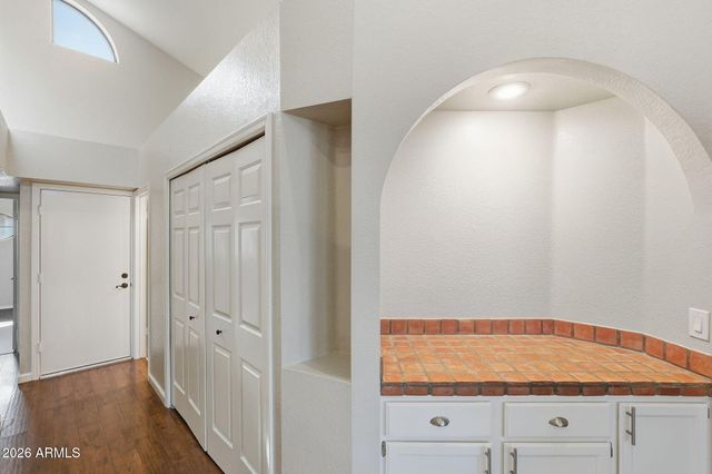 3538 E South Fork Drive, Phoenix, AZ 85044