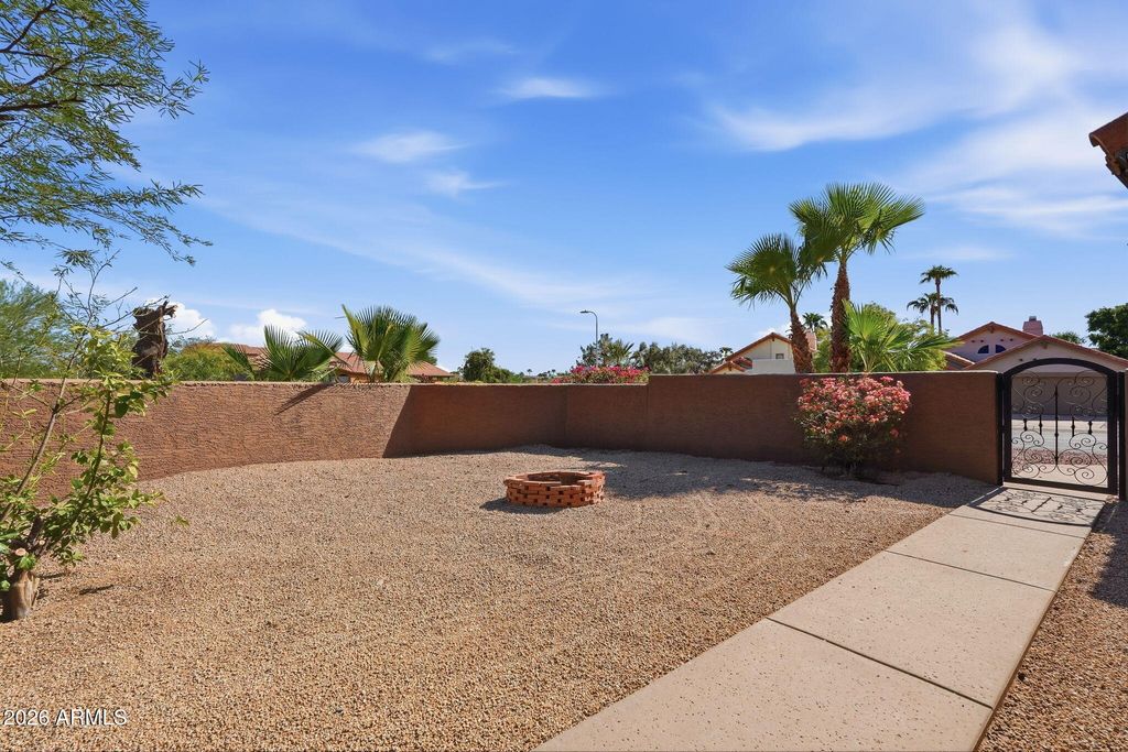 3538 E South Fork Drive, Phoenix, AZ 85044 — photo 4