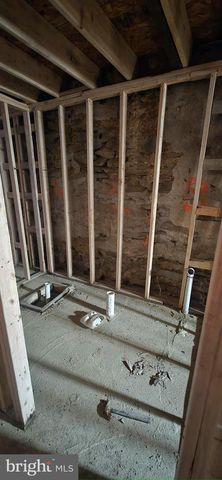 2047 WATKINS ST, Philadelphia, PA 19145