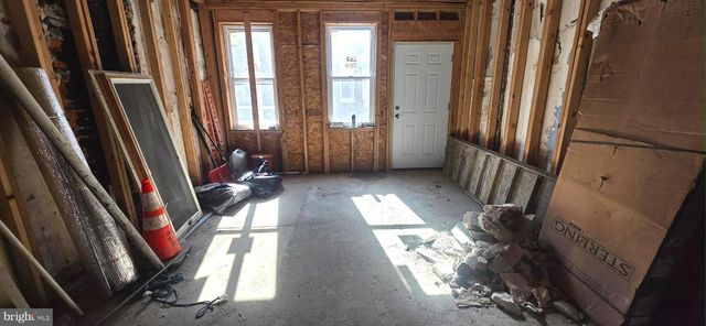 2047 WATKINS ST, Philadelphia, PA 19145