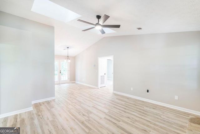819 Old Macon Road, Dublin, GA 31021