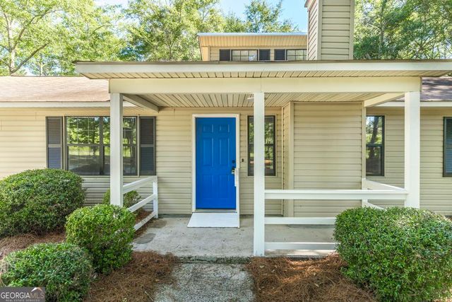 819 Old Macon Road, Dublin, GA 31021