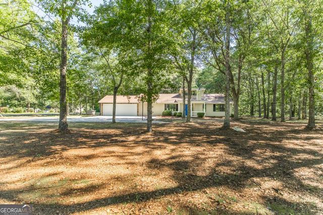 819 Old Macon Road, Dublin, GA 31021