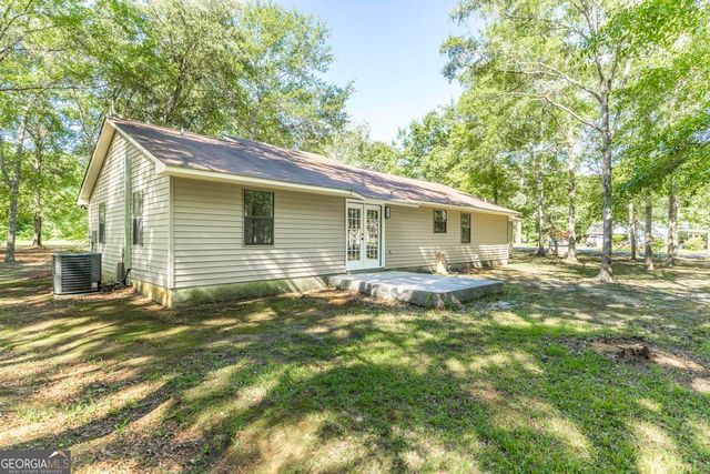 819 Old Macon Road, Dublin, GA 31021