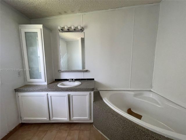 19800 SW 180th Ave unit 51, Miami, FL 33187