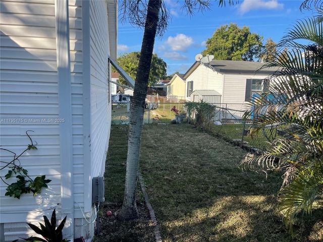 19800 SW 180th Ave unit 51, Miami, FL 33187