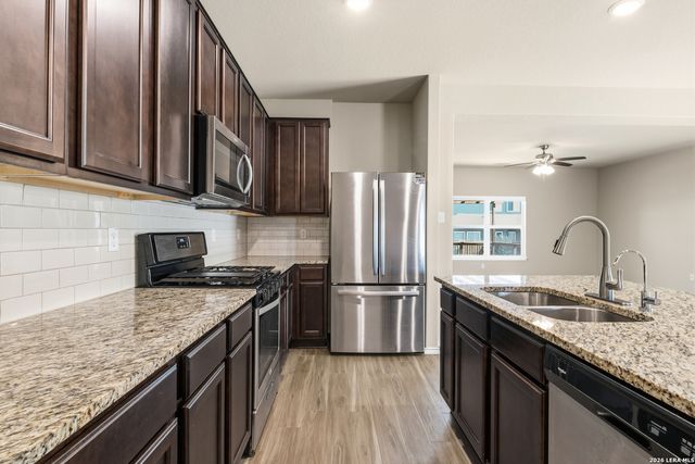513 Chelson Hunt, Cibolo, TX 78108