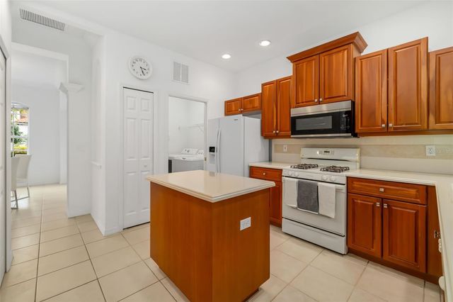 7418 MONTE VERDE, Sarasota, FL 34238