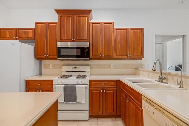 7418 MONTE VERDE, Sarasota, FL 34238