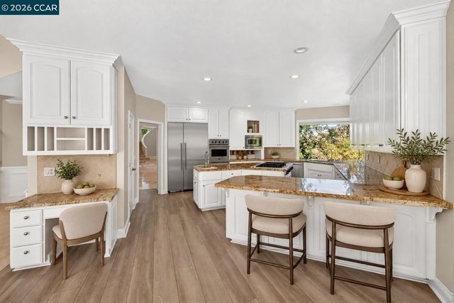 73 Blackhawk Club Ct, Danville, CA 94506