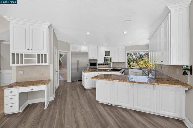 73 Blackhawk Club Ct, Danville, CA 94506