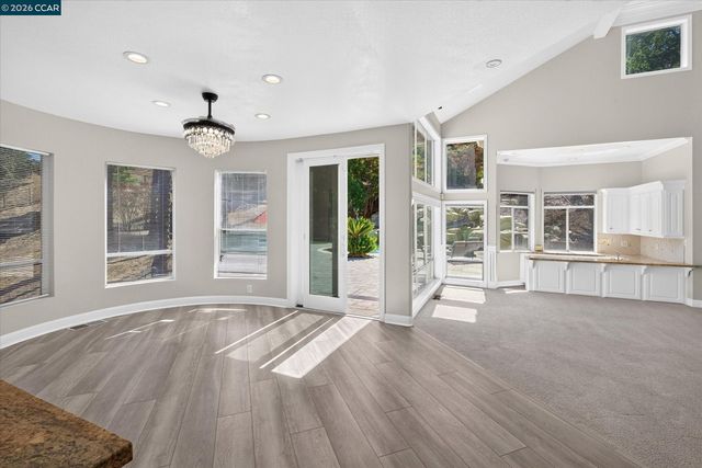 73 Blackhawk Club Ct, Danville, CA 94506