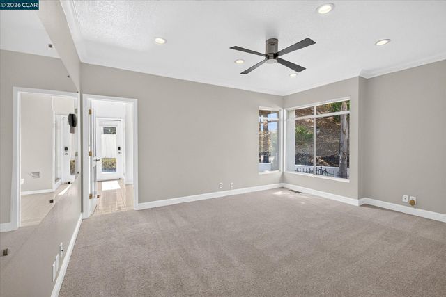 73 Blackhawk Club Ct, Danville, CA 94506