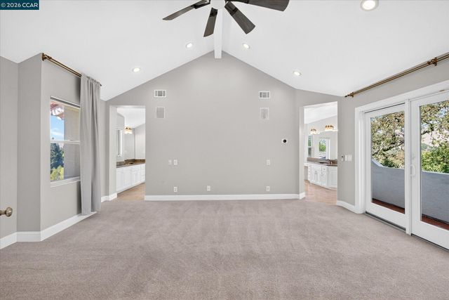 73 Blackhawk Club Ct, Danville, CA 94506
