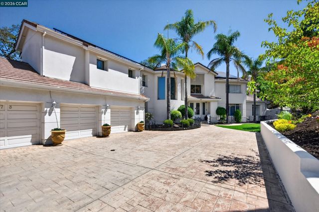73 Blackhawk Club Ct, Danville, CA 94506