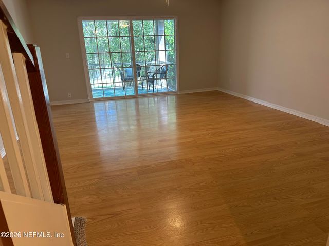 4310 PLAZA GATE Lane S 202, Jacksonville, FL 32217