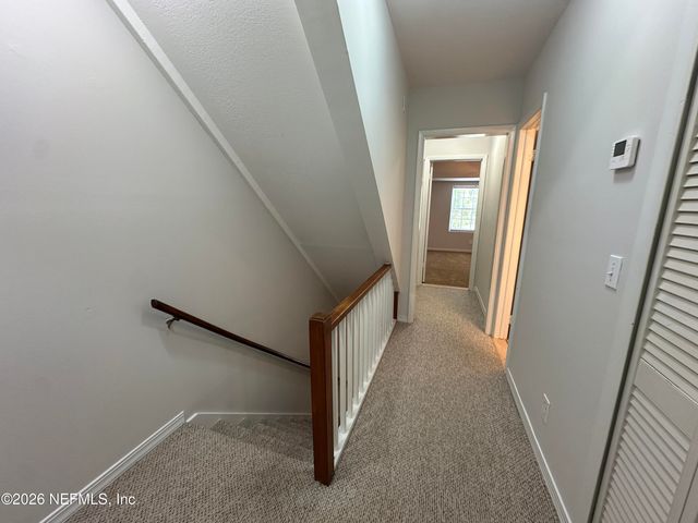 4310 PLAZA GATE Lane S 202, Jacksonville, FL 32217