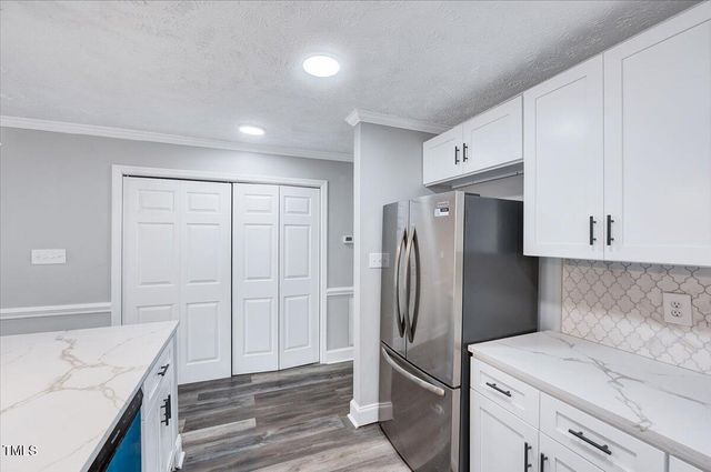 429 Lands End Road, Fayetteville, NC 28314