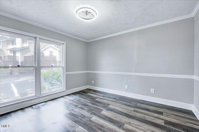 429 Lands End Road, Fayetteville, NC 28314