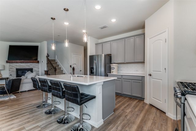 8715 Royal Star Road, Rowlett, TX 75089