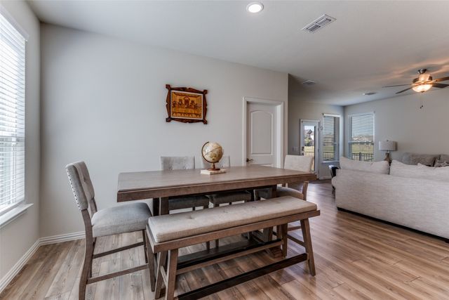 8715 Royal Star Road, Rowlett, TX 75089