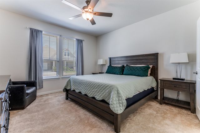 8715 Royal Star Road, Rowlett, TX 75089