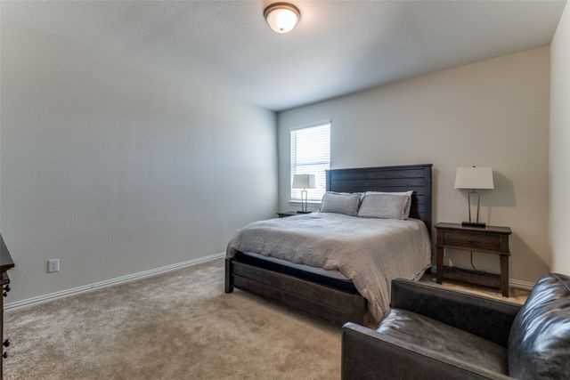 8715 Royal Star Road, Rowlett, TX 75089