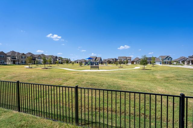 8715 Royal Star Road, Rowlett, TX 75089