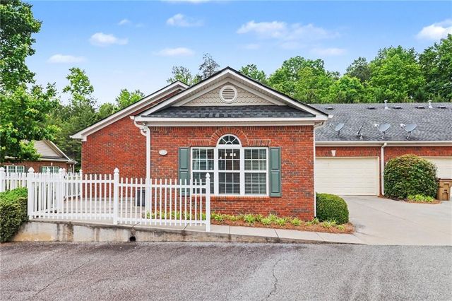 497 Sawnee Corners Drive, Cumming, GA 30040