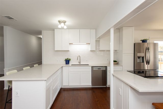 117 Joy Lane, Gun Barrel City, TX 75156