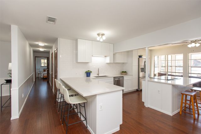 117 Joy Lane, Gun Barrel City, TX 75156