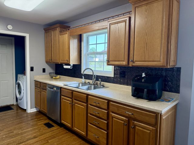 125 Maple Ridge Ct, Mcminnville, TN 37110