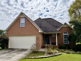 125 Maple Ridge Ct, Mcminnville, TN 37110