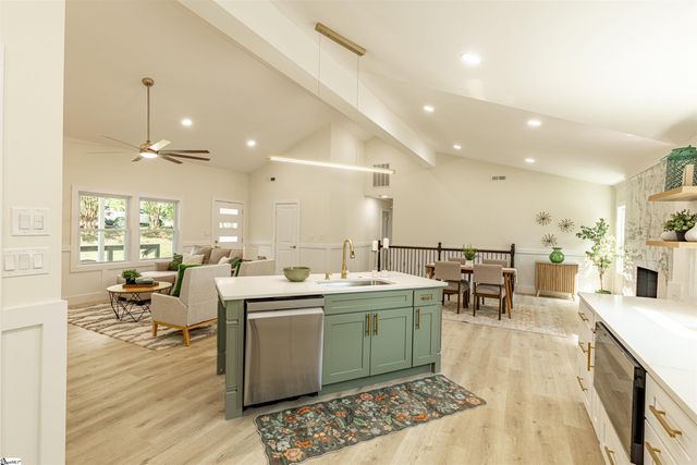 300 Hermitage Road, Greenville, SC 29615