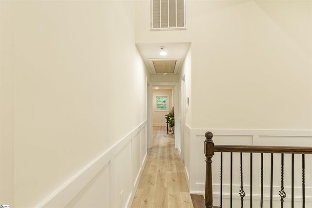 300 Hermitage Road, Greenville, SC 29615