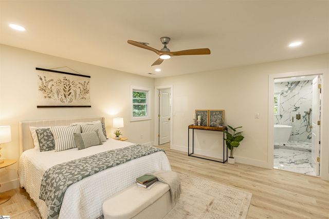 300 Hermitage Road, Greenville, SC 29615