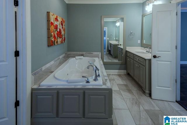 359 TURTLE BAY CIRCLE, Northport, AL 35473