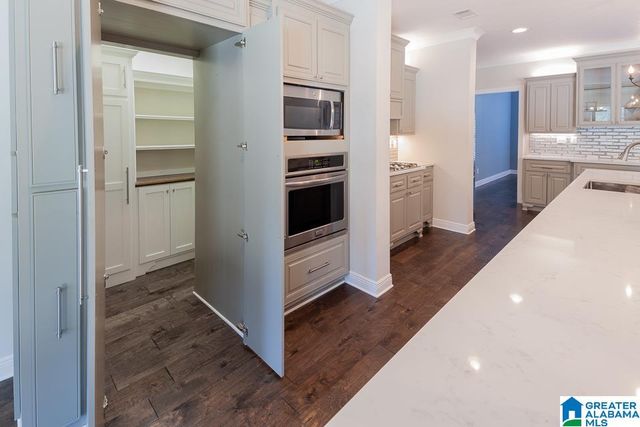 359 TURTLE BAY CIRCLE, Northport, AL 35473