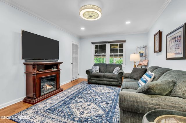 272 22nd Avenue, Brick, NJ 08724