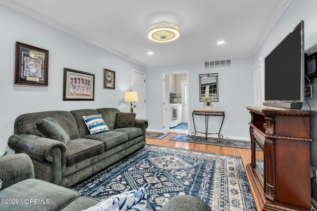 272 22nd Avenue, Brick, NJ 08724