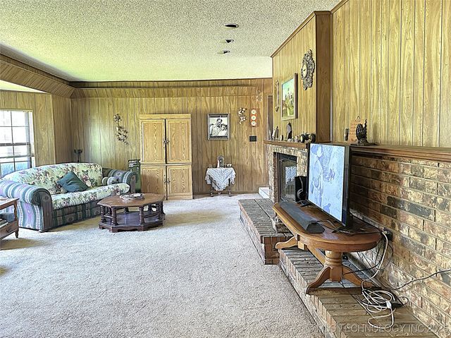 511 Stolfa Street SE, Ardmore, OK 73401