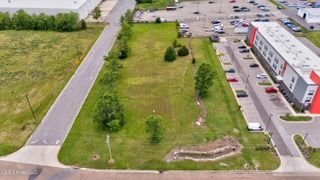 18 Hospitality Lane, Southaven, MS 38671