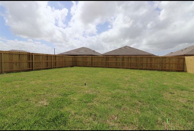 3937 Jayden Dr, Corpus Christi, TX 78410
