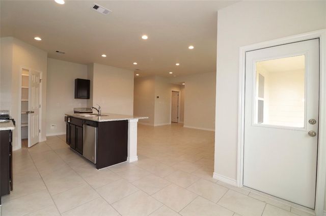 3937 Jayden Dr, Corpus Christi, TX 78410