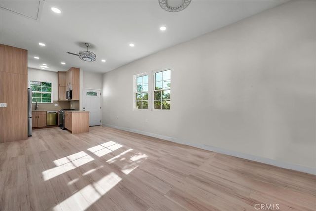 8503 Louise, Sherwood Forest, CA 91325