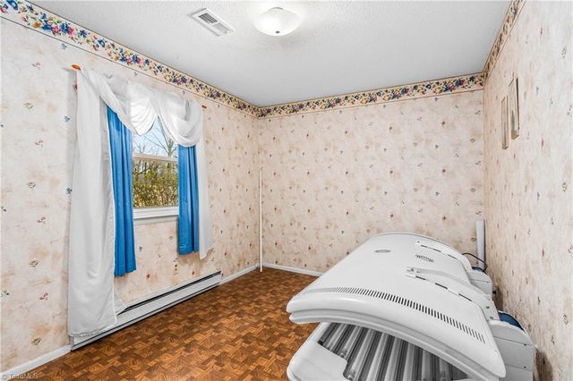 1110 Foxtrot Court, King, NC 27021