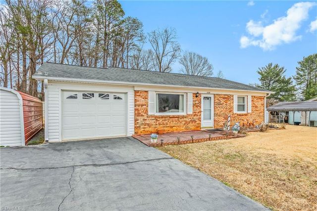 1110 Foxtrot Court, King, NC 27021