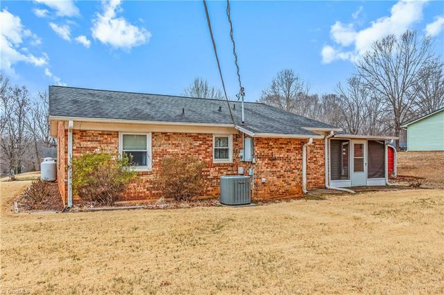 1110 Foxtrot Court, King, NC 27021