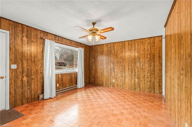 1110 Foxtrot Court, King, NC 27021